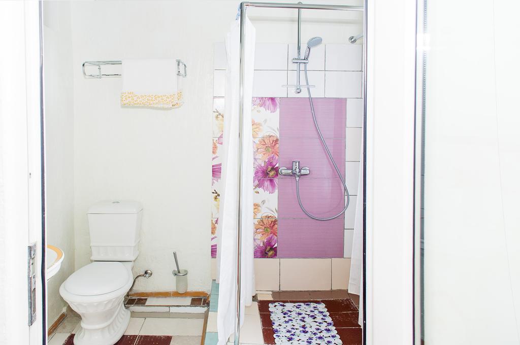 Guest House De Rishelye Odessa Exterior foto